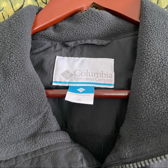 Columbia Light weight jacket! Size M - Picture 4 of 5